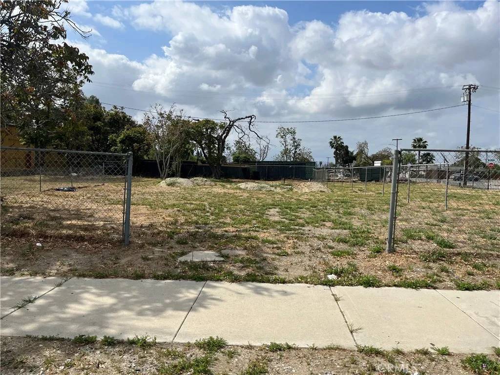 Ontario, CA 91761,740 E California