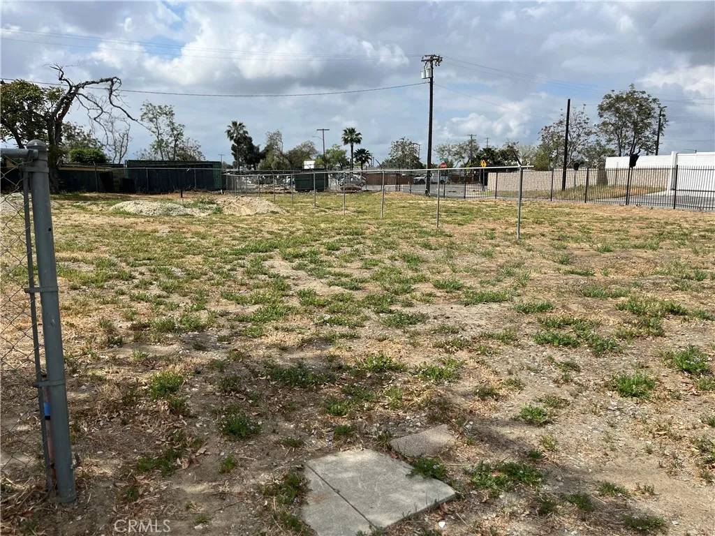 Ontario, CA 91761,740 E California