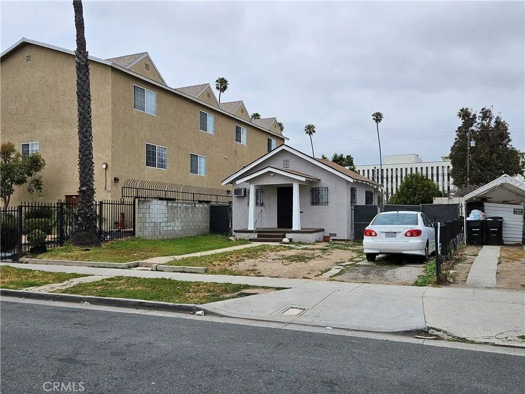 Inglewood, CA 90301,509 E 97th Street
