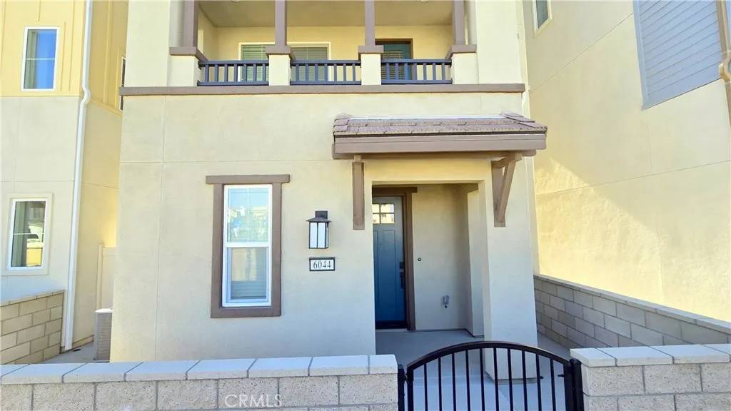 Eastvale, CA 92880,6044 Fairfax Drive