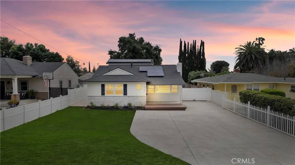 Glendora, CA 91741,420 W Bennett Avenue
