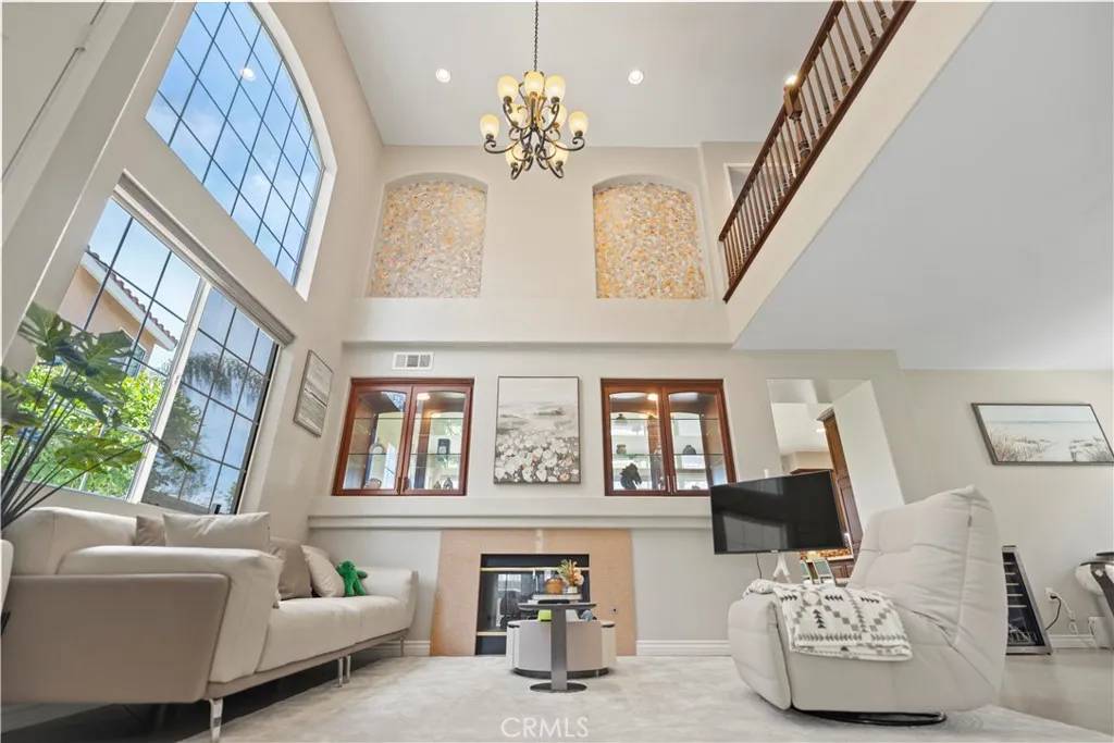 Chino Hills, CA 91709,4364 Foxrun Drive