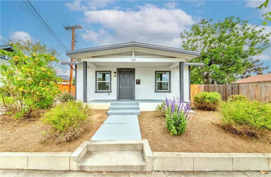 Monrovia, CA 91016,220 S Mayflower Avenue