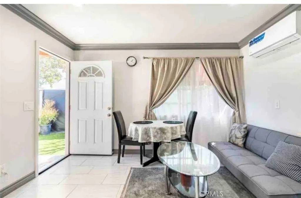 Pomona, CA 91768,1359 Glen Avenue