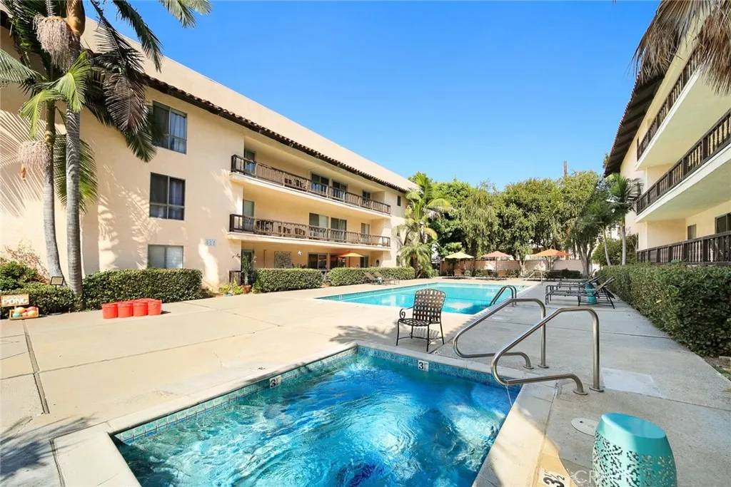 Pasadena, CA 91106,1127 E Del Mar Boulevard #235
