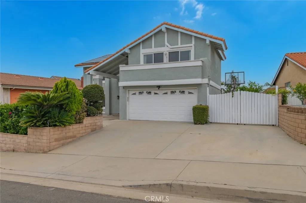 Diamond Bar, CA 91765,23811 Country View Drive