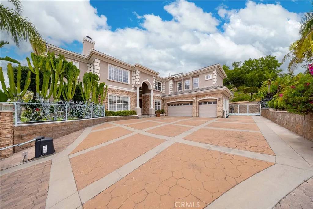 Rowland Heights, CA 91748,2122 Meteora Way