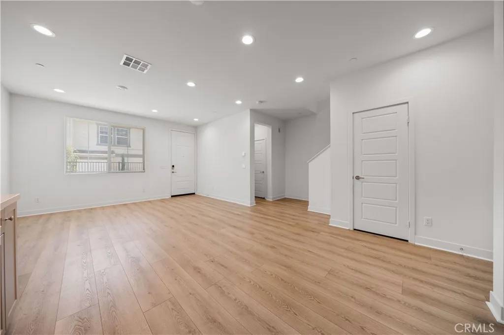 Ontario, CA 91761,4016 E Peony Paseo #2