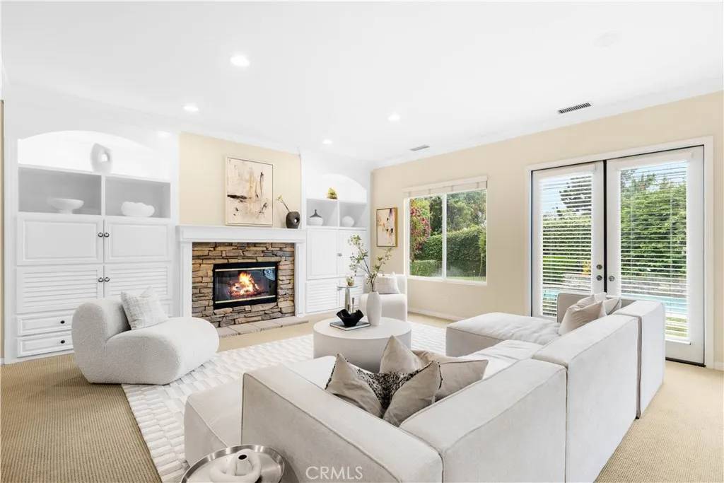 Glendora, CA 91741,221 Grand Oaks Drive