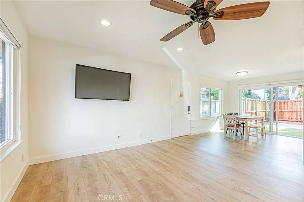 Anaheim, CA 92801,2776 W Parkdale Drive