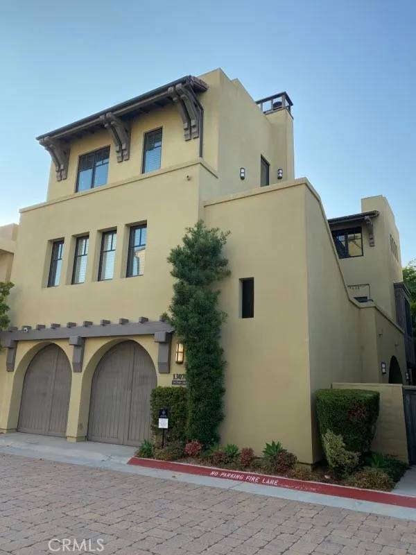Los Angeles, CA 90094,13070 Discovery Creek