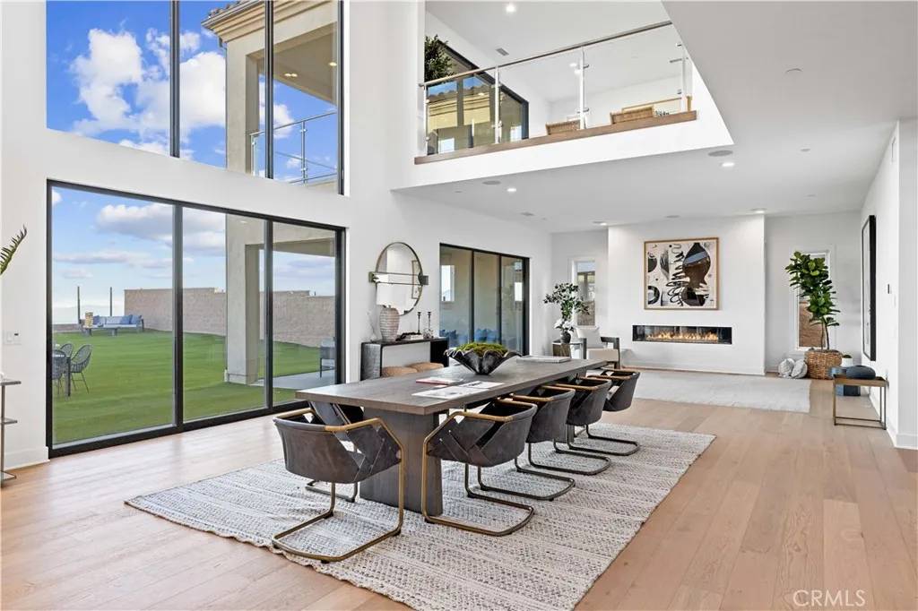 Porter Ranch, CA 91326,20416 W Albion Way