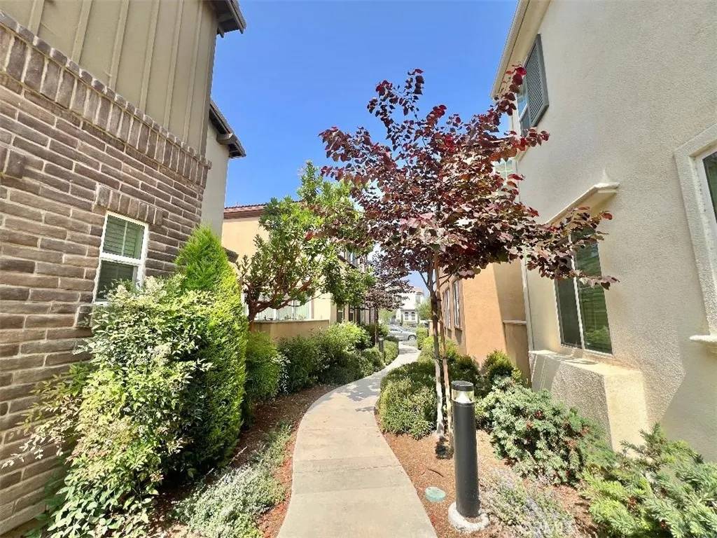 Eastvale, CA 92880,7047 Montecito Lane