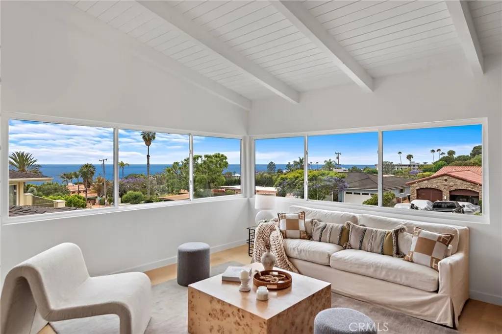 Rancho Palos Verdes, CA 90275,8 Clipper Road