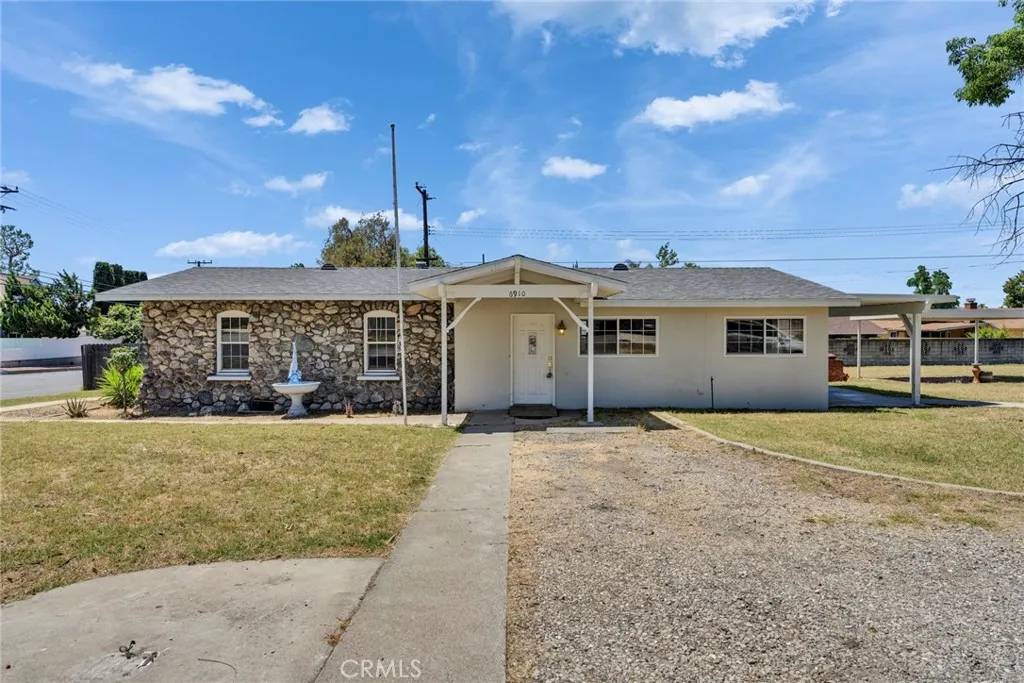 Rancho Cucamonga, CA 91701,6910 Carnelian Street