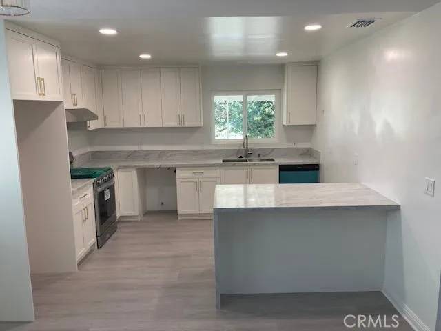 Brea, CA 92821,1080 Tamarack Avenue
