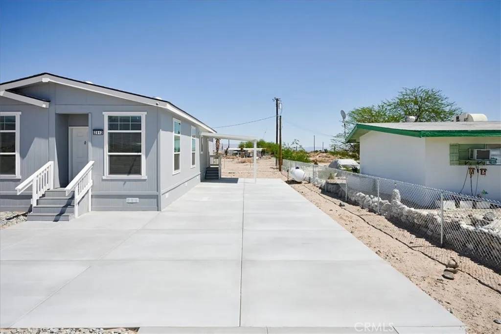 Thermal, CA 92274,2912 Cerritos Court