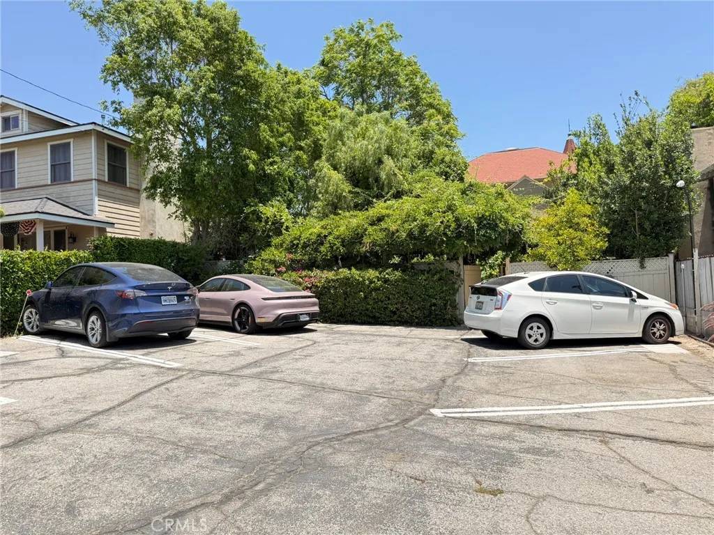 Sierra Madre, CA 91024,225 N Lima Street