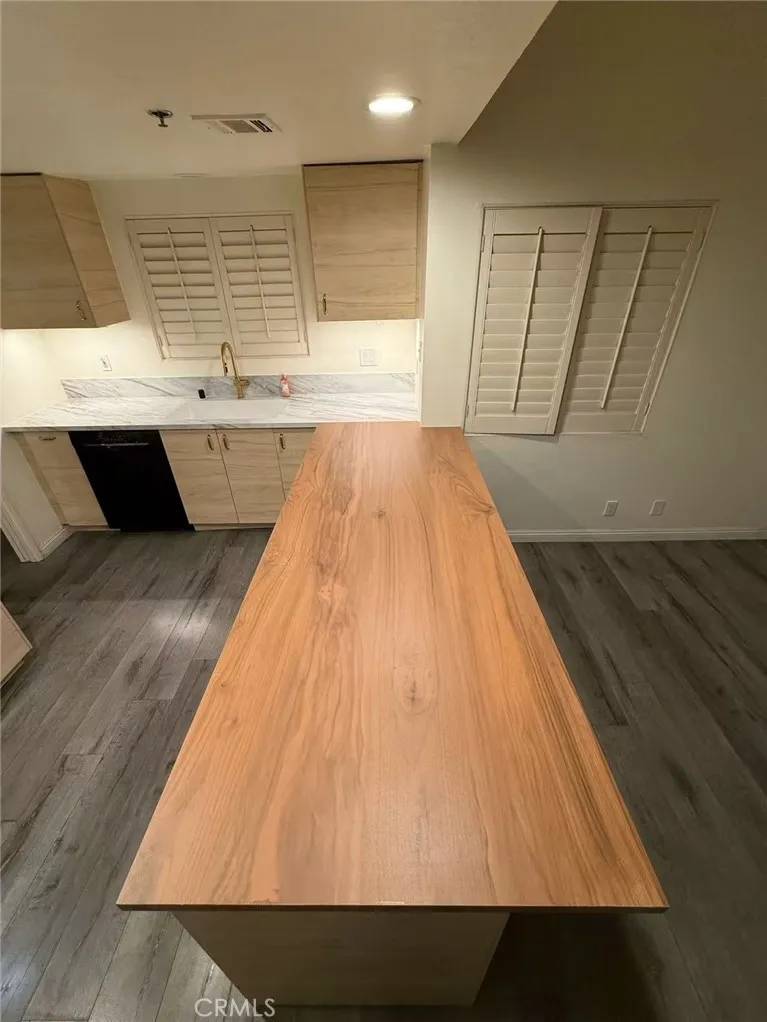 Pasadena, CA 91106,1000 E California Boulevard #301