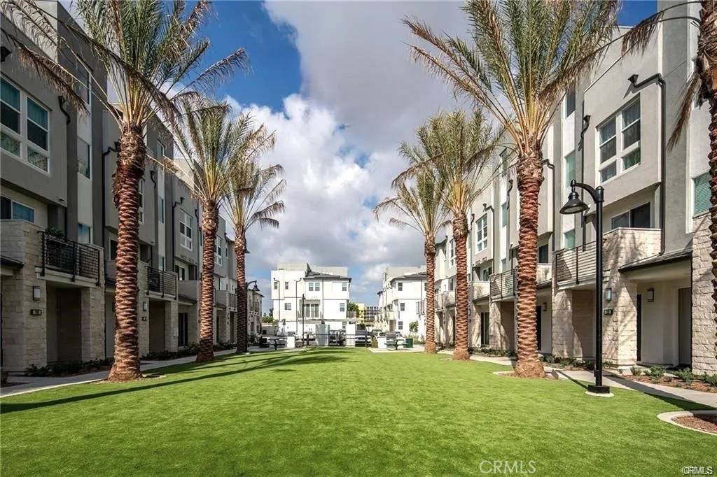 Anaheim, CA 92805,1315 W Cara Dr