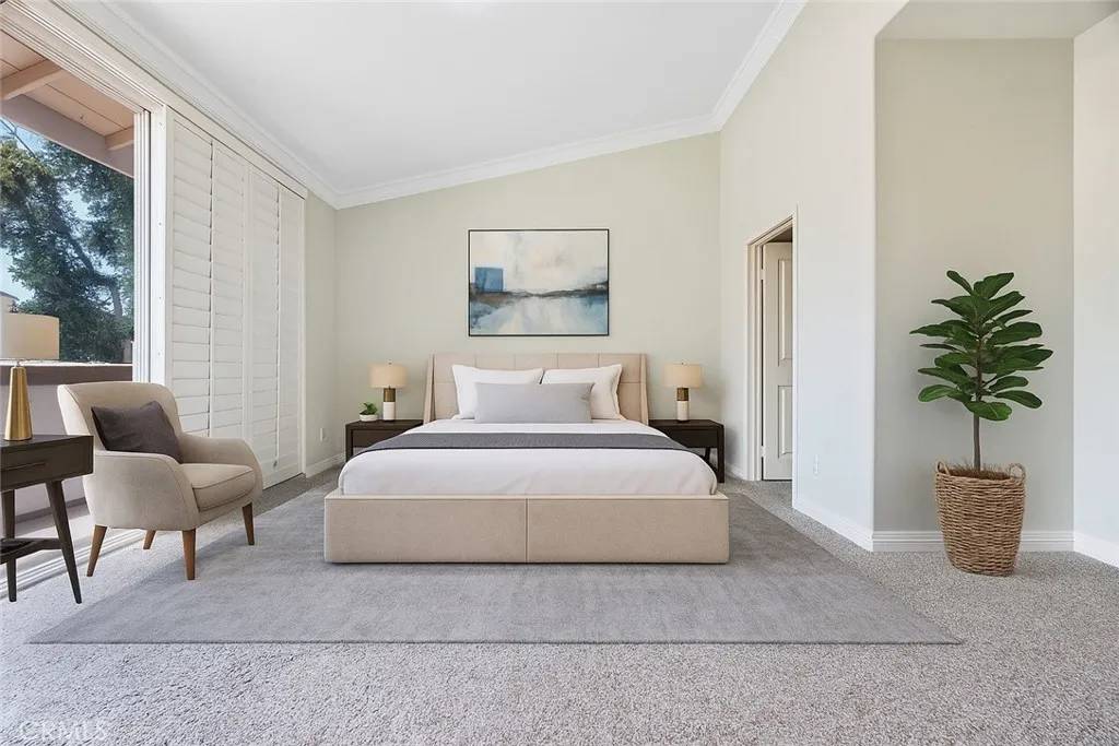 Irvine, CA 92606,2702 Ladrillo Aisle #45