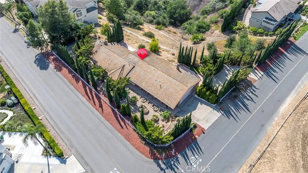 Diamond Bar, CA 91765,2591 Braided Mane Drive