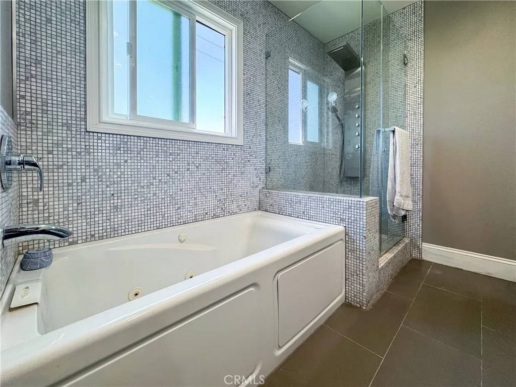 San Gabriel, CA 91776,519 W Newby Avenue #F