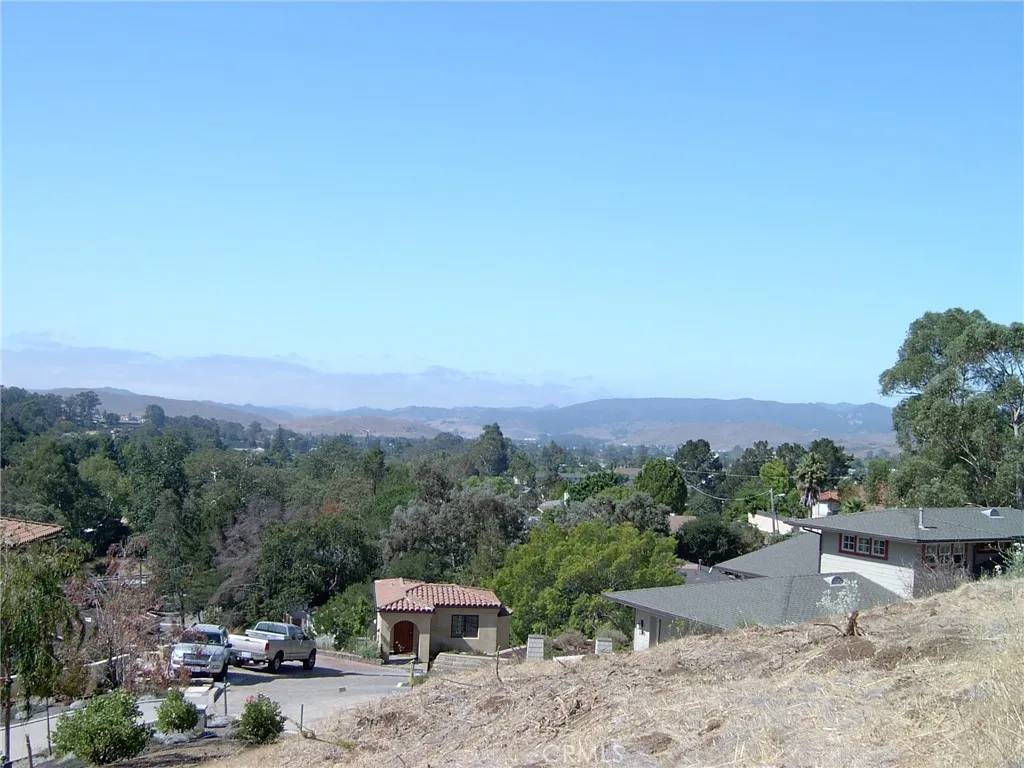 San Luis Obispo, CA 93405,2298 Santa Ynez
