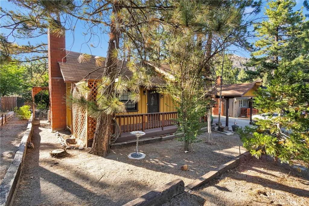 Wrightwood, CA 92397,5744 Heath Creek Drive