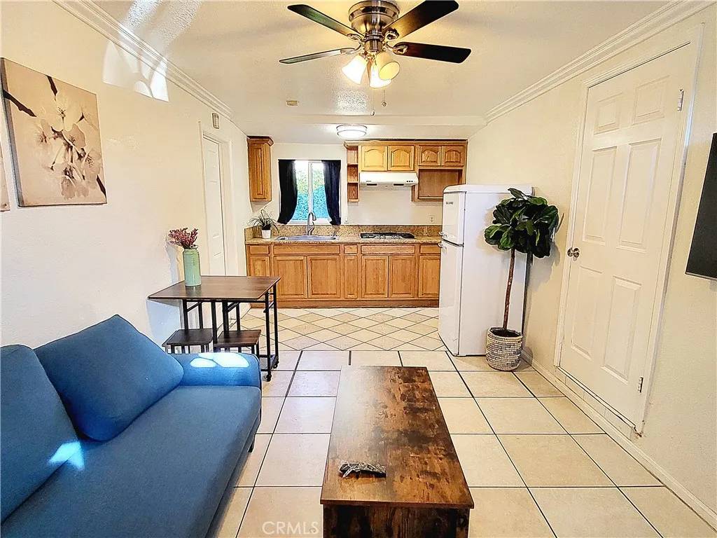 Hacienda Heights, CA 91745,15442 Garo Street #B