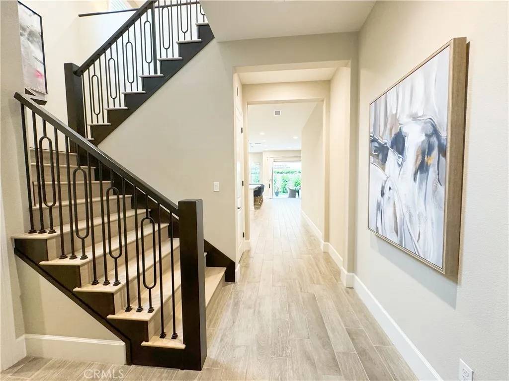 Irvine, CA 92602,63 Pedigree