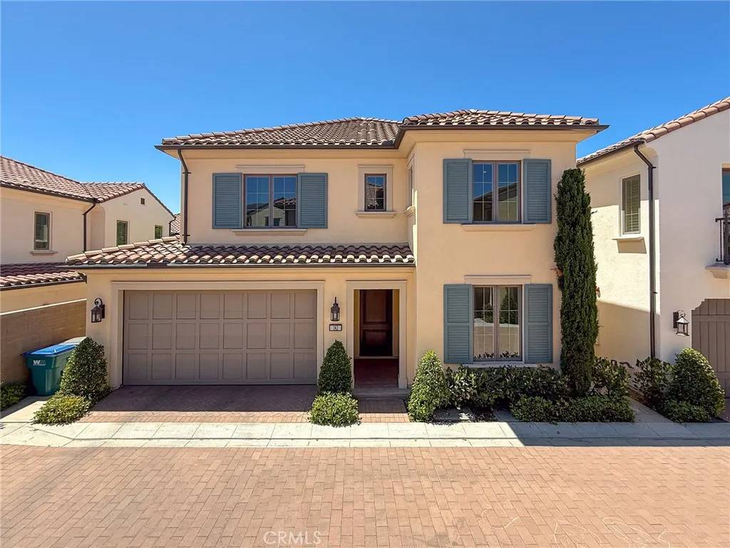 Irvine, CA 92602,142 Dolci