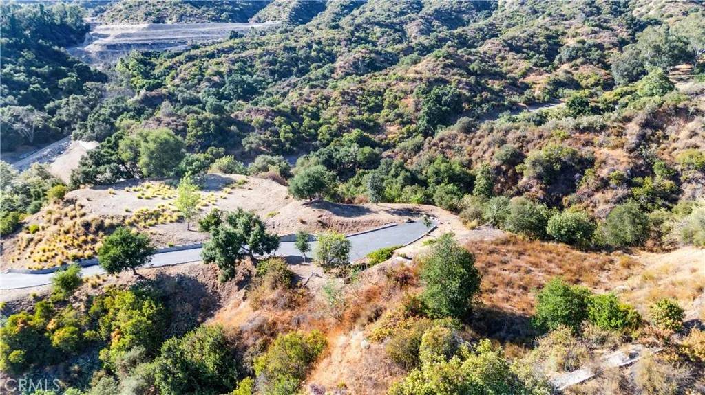 Bradbury, CA 91008,25 Woodlyn Lane