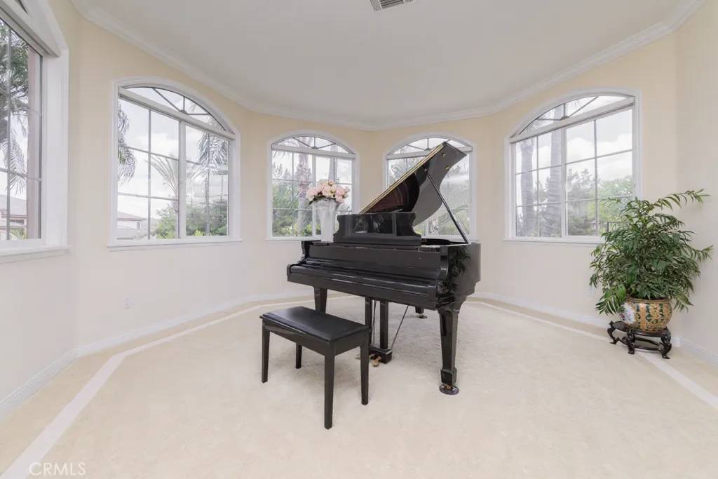 Diamond Bar, CA 91765,2809 Oak Knoll Drive