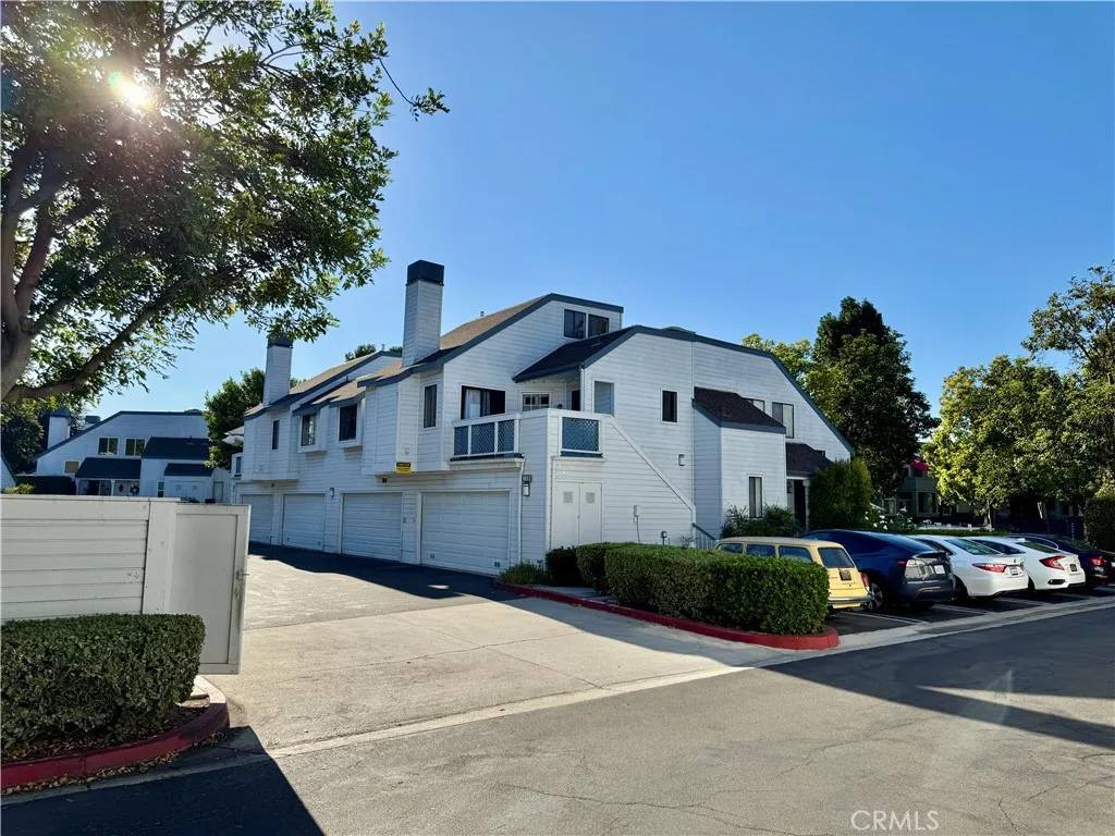 Irvine, CA 92614,109 Fallingstar #61