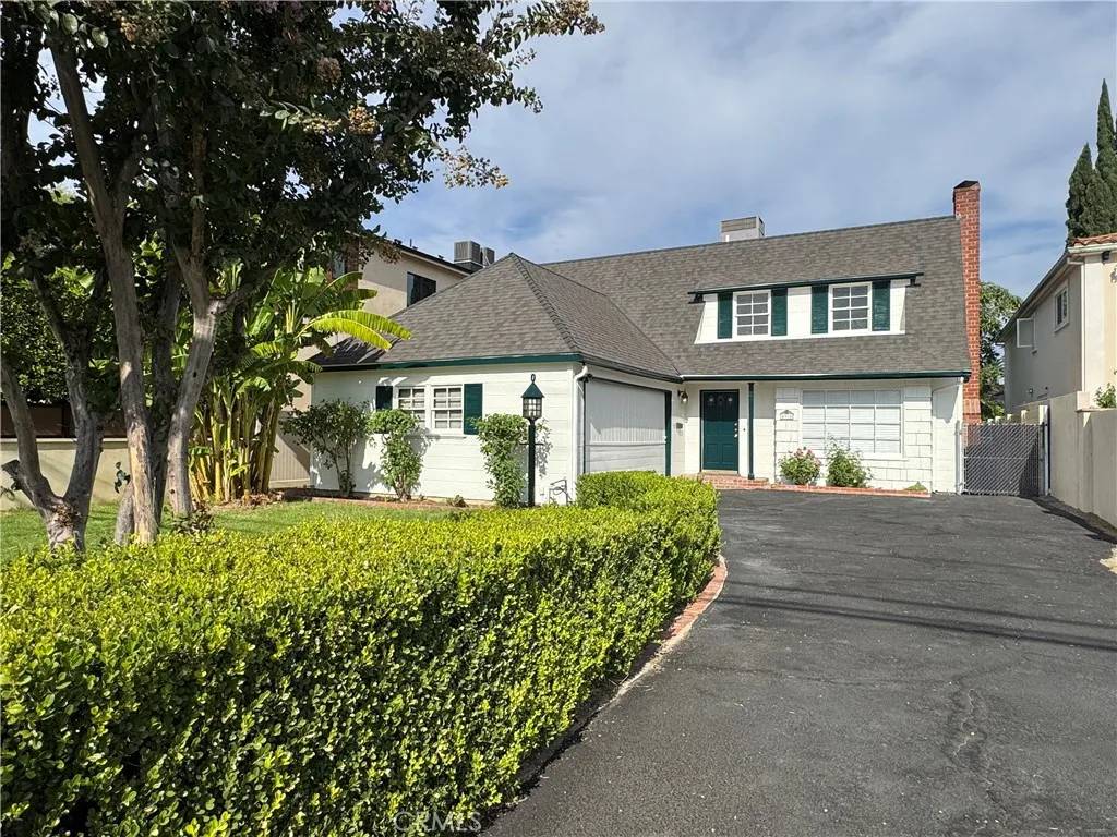 Los Angeles, CA 91436,4918 Haskell Avenue