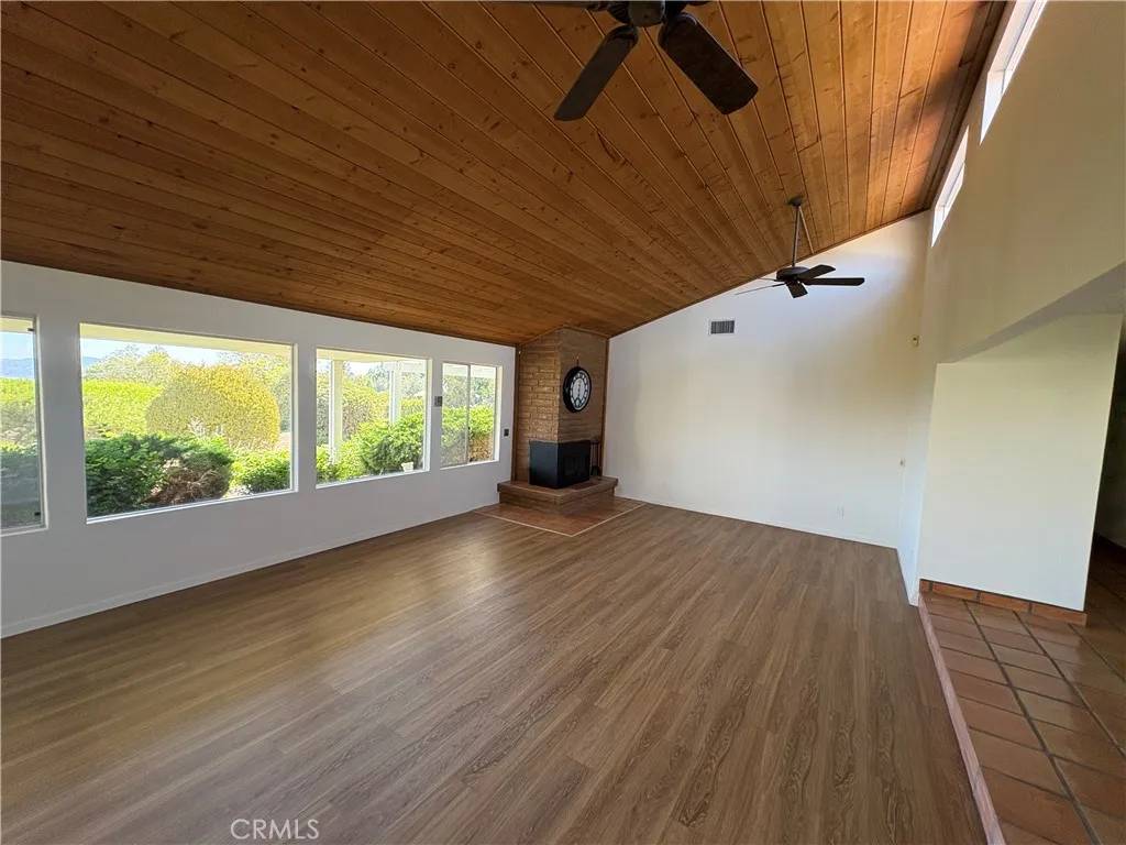 Fallbrook, CA 92028,1905 Vista Del Norte