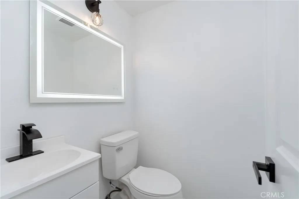 Colton, CA 92324,936 Fairway #8