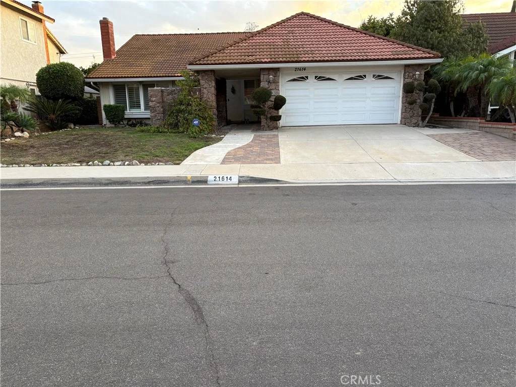 Diamond Bar, CA 91765,21614 Fairwind Lane