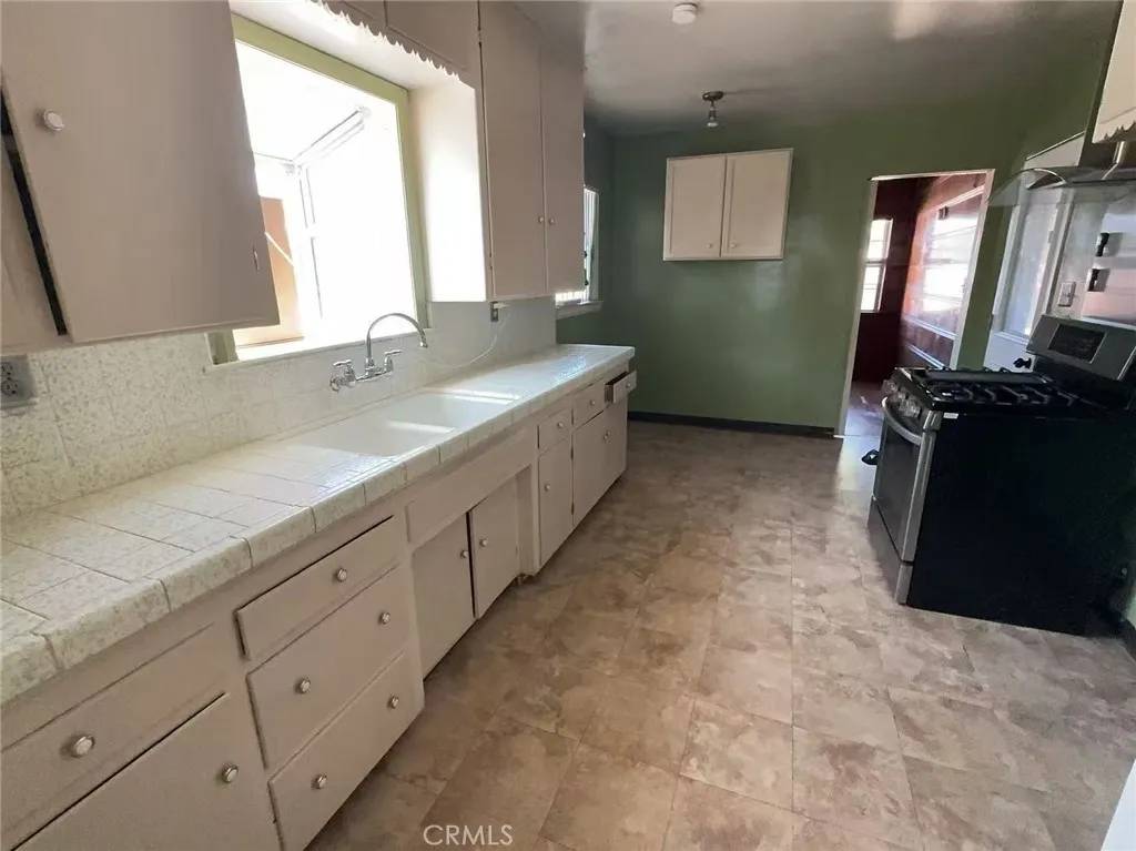 Baldwin Park, CA 91706,13241 Francisquito