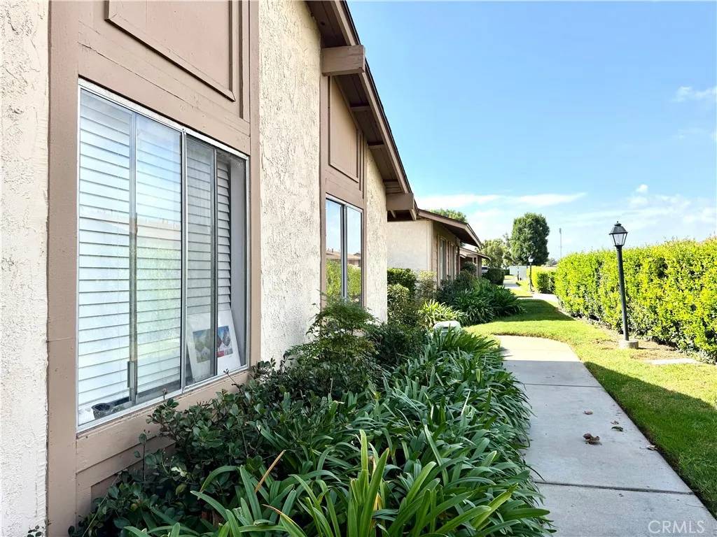 Hacienda Heights, CA 91745,1437 Forest Glen