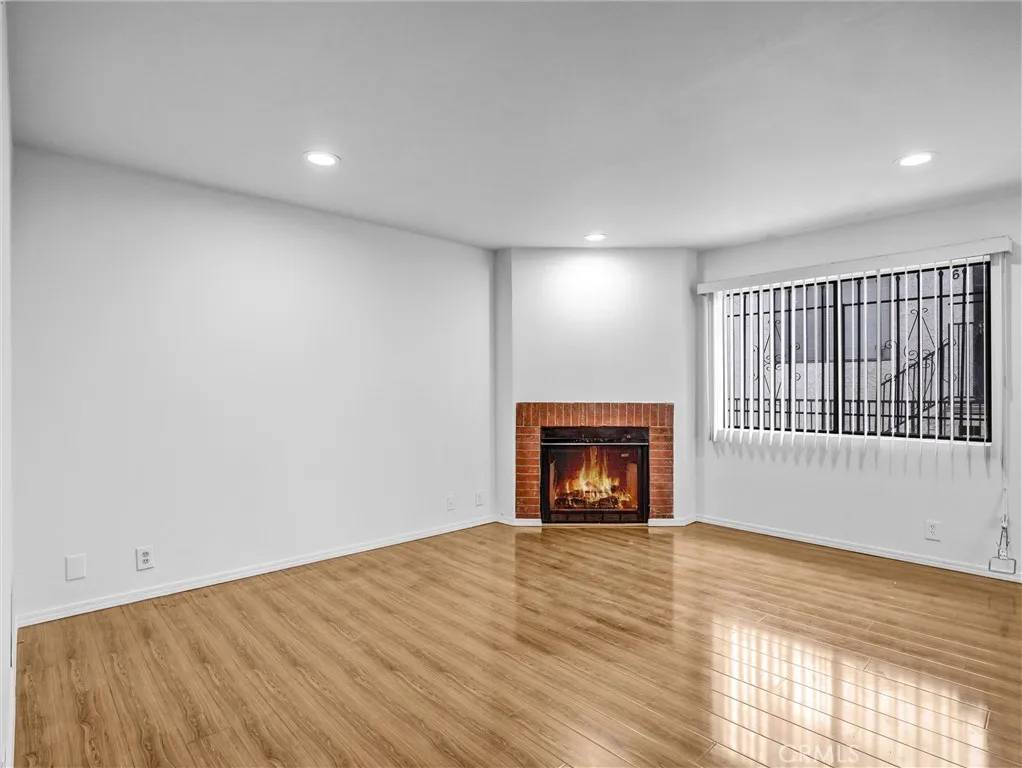 Alhambra, CA 91803,1708 S 6th #6