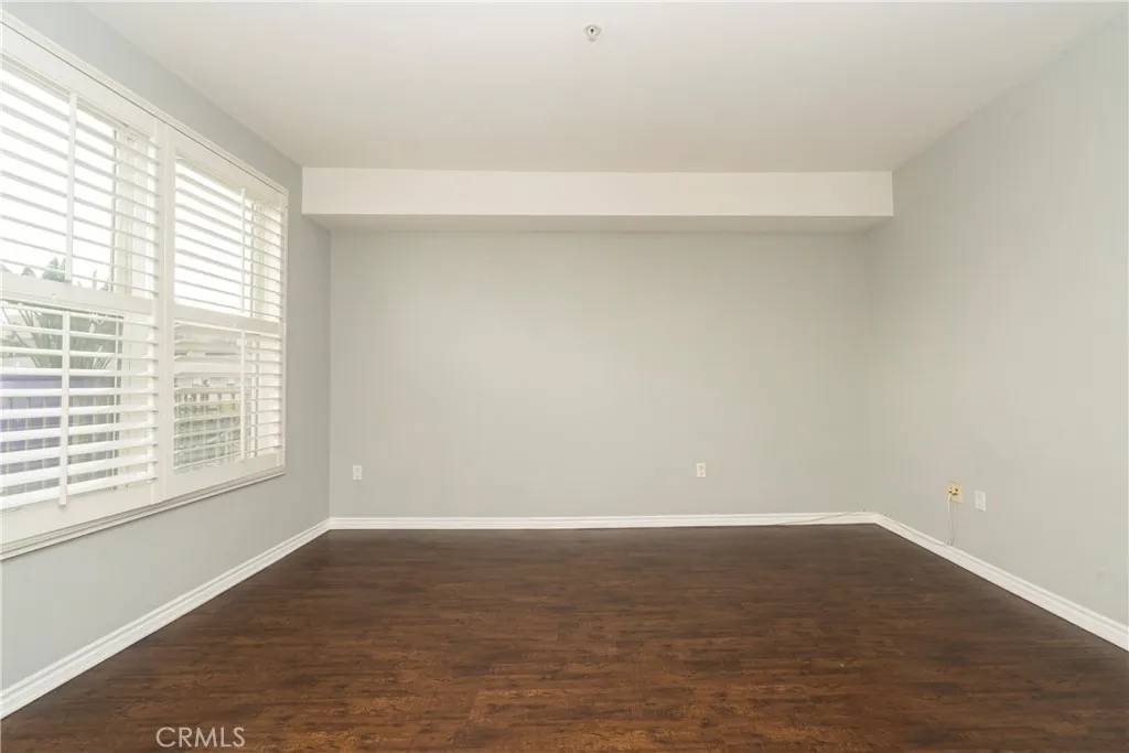 Alhambra, CA 91801,89 E Commonwealth #1D