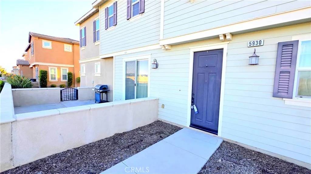Eastvale, CA 92880,5930 Ginger Drive
