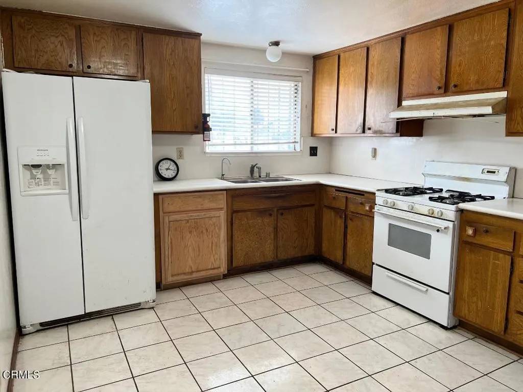Oxnard, CA 93033,2045 Greely Court