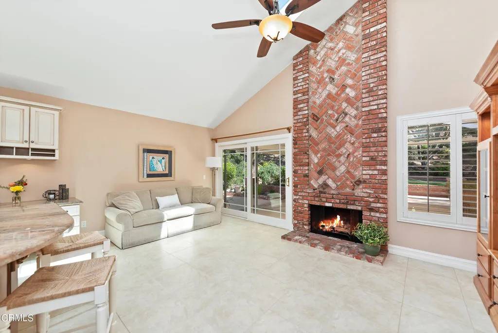 Newbury Park, CA 91320,3508 Bear Creek Court