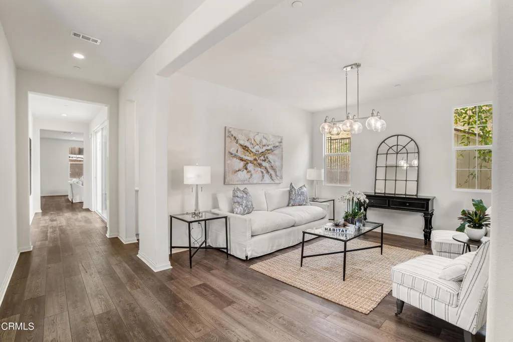 Ventura, CA 93001,627 Alabama Street