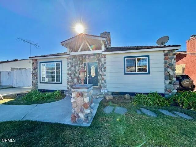 Ventura, CA 93003,3750 Mound Avenue