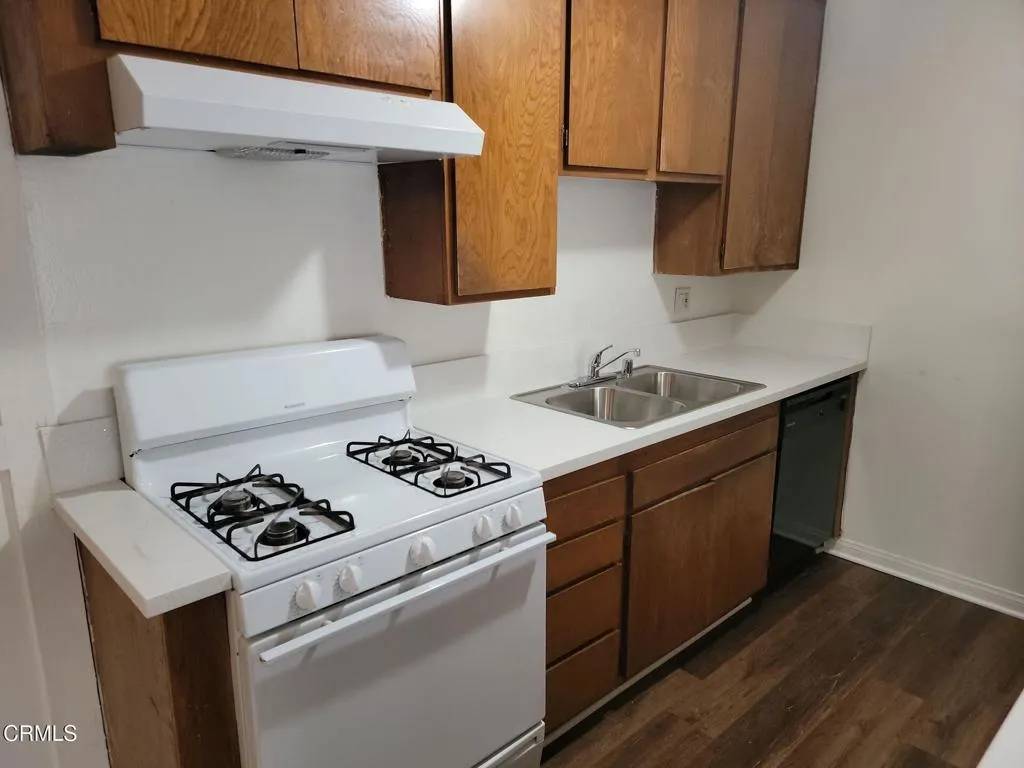 Port Hueneme, CA 93041,207 W Channel Islands Boulevard #207
