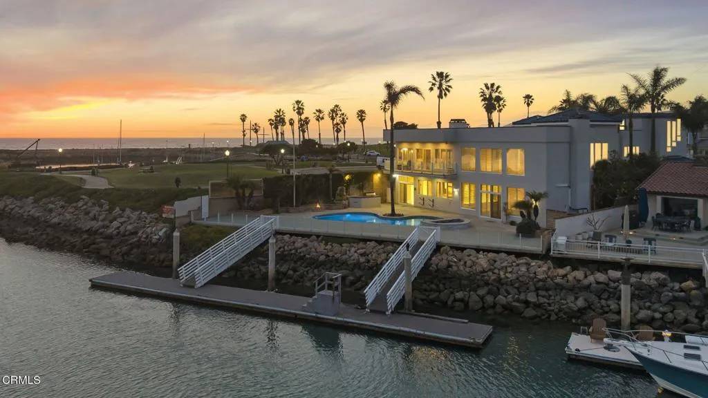 Ventura, CA 93001,3097 Bayshore Avenue